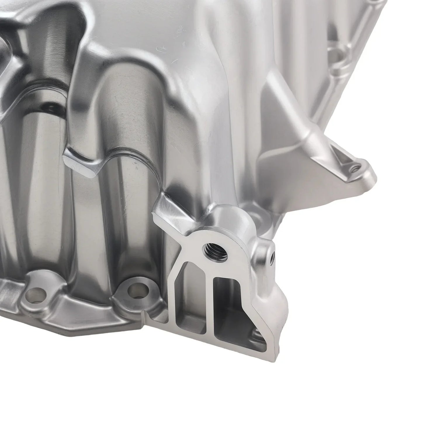 Aluminiowa miska olejowa 03p103602a polo 6r1 1 2 2009-2014 srebrna z frezowanymi powierzchniami i mocowaniami