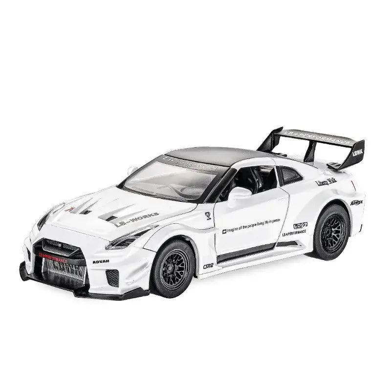 GTR CSR2 1:32 – Metalowy Model Samochodu Zabawka Edukacyjna i Kolekcjonerska dla Dzieci - Biały