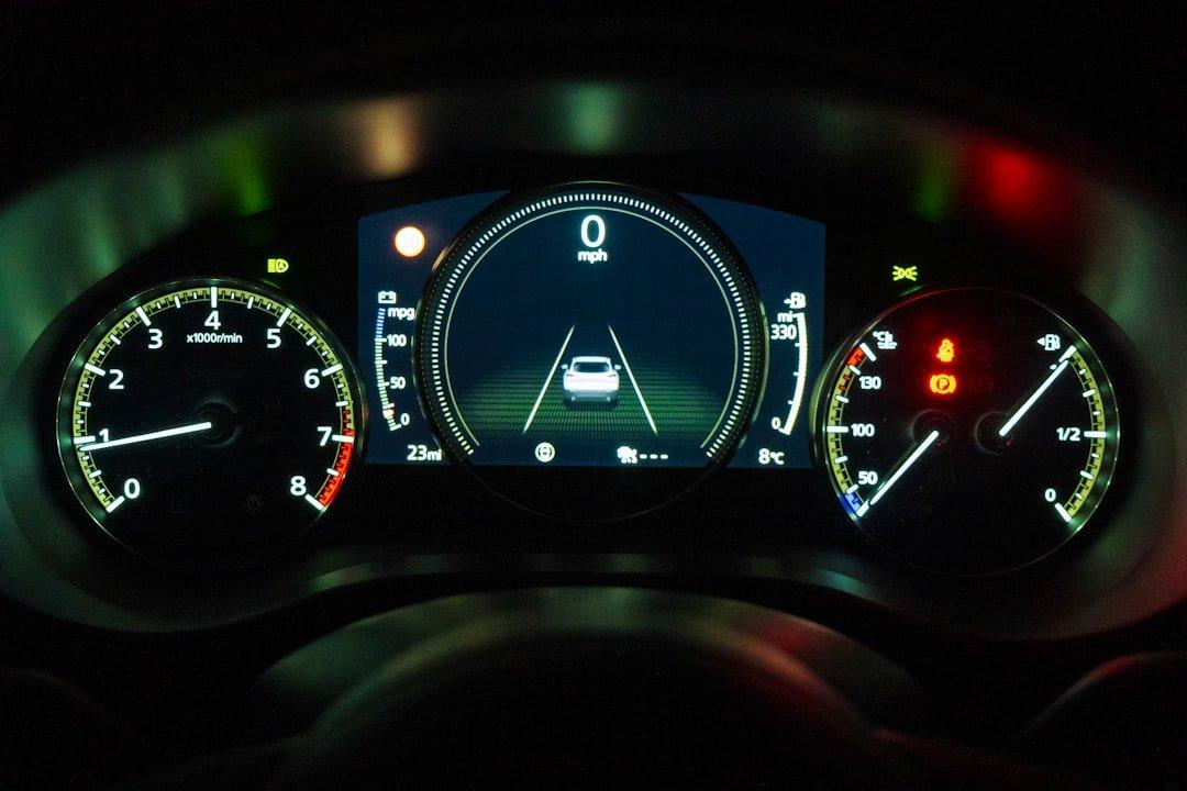 Android Auto vs. Radio z systemem Android - Który lepiej pasuje do Ciebie? - Multigenus