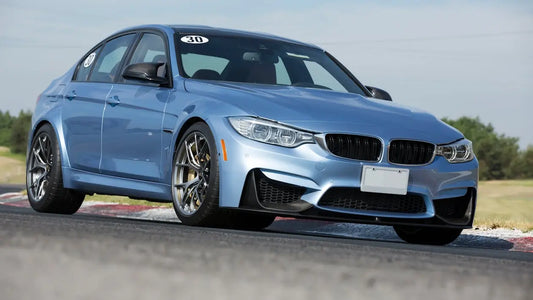 Jak polerować zmatowiałe reflektory? - Multigenus