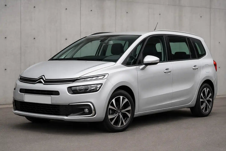 Srebrny citroën c4 spacetourer mpv z eleganckimi felgami i nowoczesnym grillem frontowym kompatybilny z carplay android auto