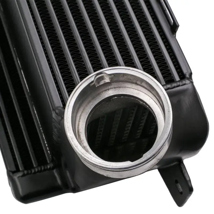Czarny Intercooler Turbo BMW 3 E90 E93 330d 335d 520x180x145mm