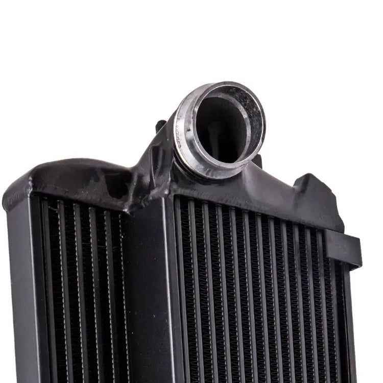 Intercooler do BMW F01 F02 F06 F07 F10 F11 F12 730d 740d 740i 630d 518d 535i 570mm x 302mm x 100mm