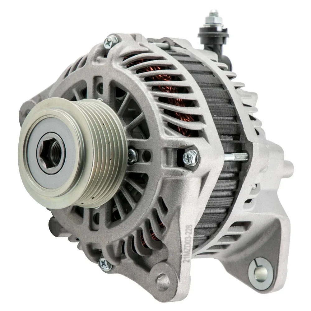Nowy srebrny metaliczny alternator do nissan navara d40 z miedzianymi uzwojeniami i żebrowaną obudową