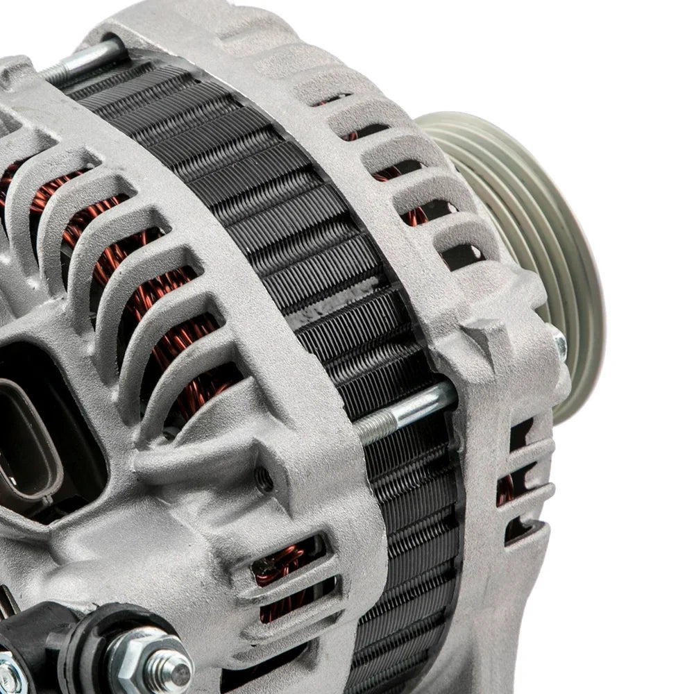 Nowy srebrny alternator z aluminium do nissan navara d40 z miedzianymi uzwojeniami i żeberkowaną obudową
