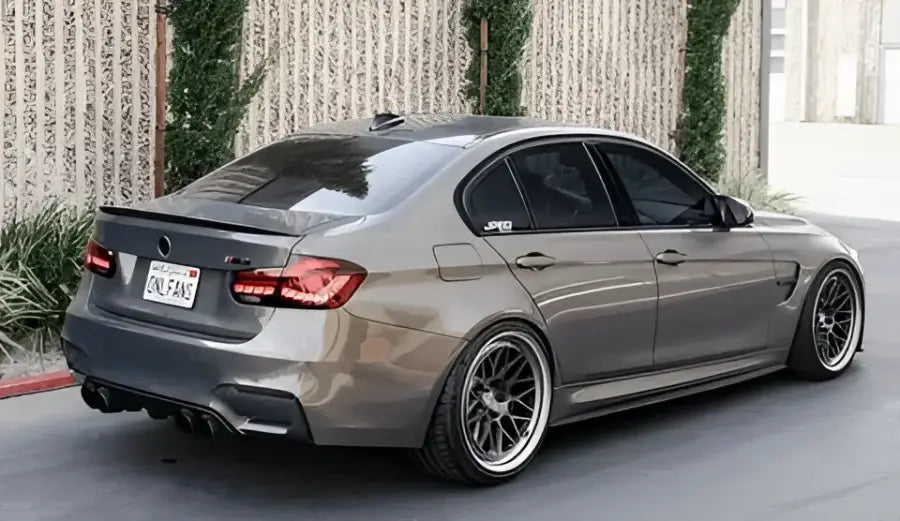 Lampy Tylne BMW F30 LED w Designie M4 z DRL i Sygnałem (2013-2018) - Multigenus