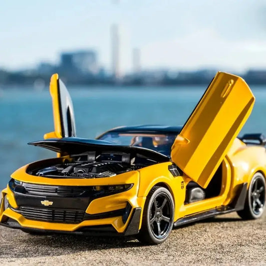 Chevrolet Camaro 1:32 – Metalowy Model z Otwieranymi Drzwiami i Efektami Dźwiękowymi