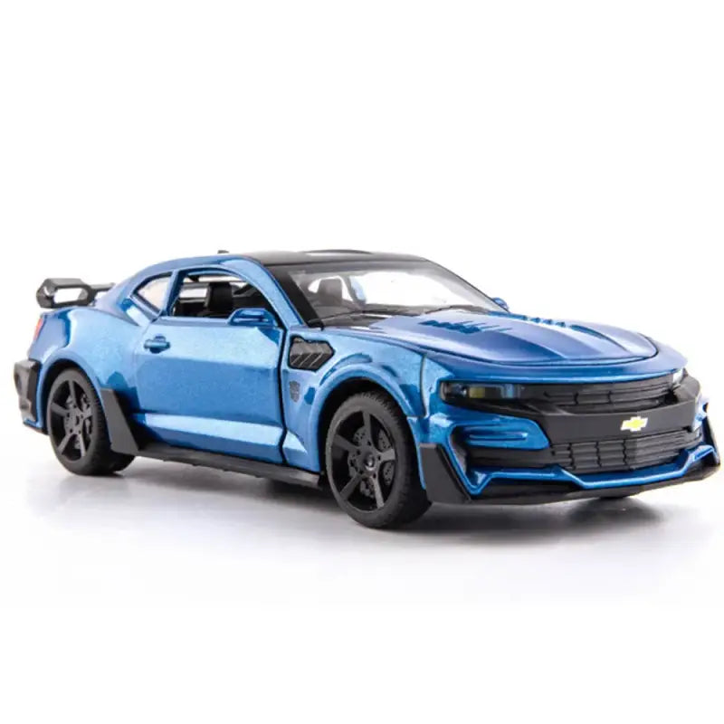Chevrolet Camaro 1:32 – Metalowy Model z Otwieranymi Drzwiami i Efektami Dźwiękowymi - Niebieski
