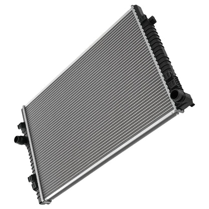 Radiador de motor para Audi A3, Q3, TT y Volkswagen Golf