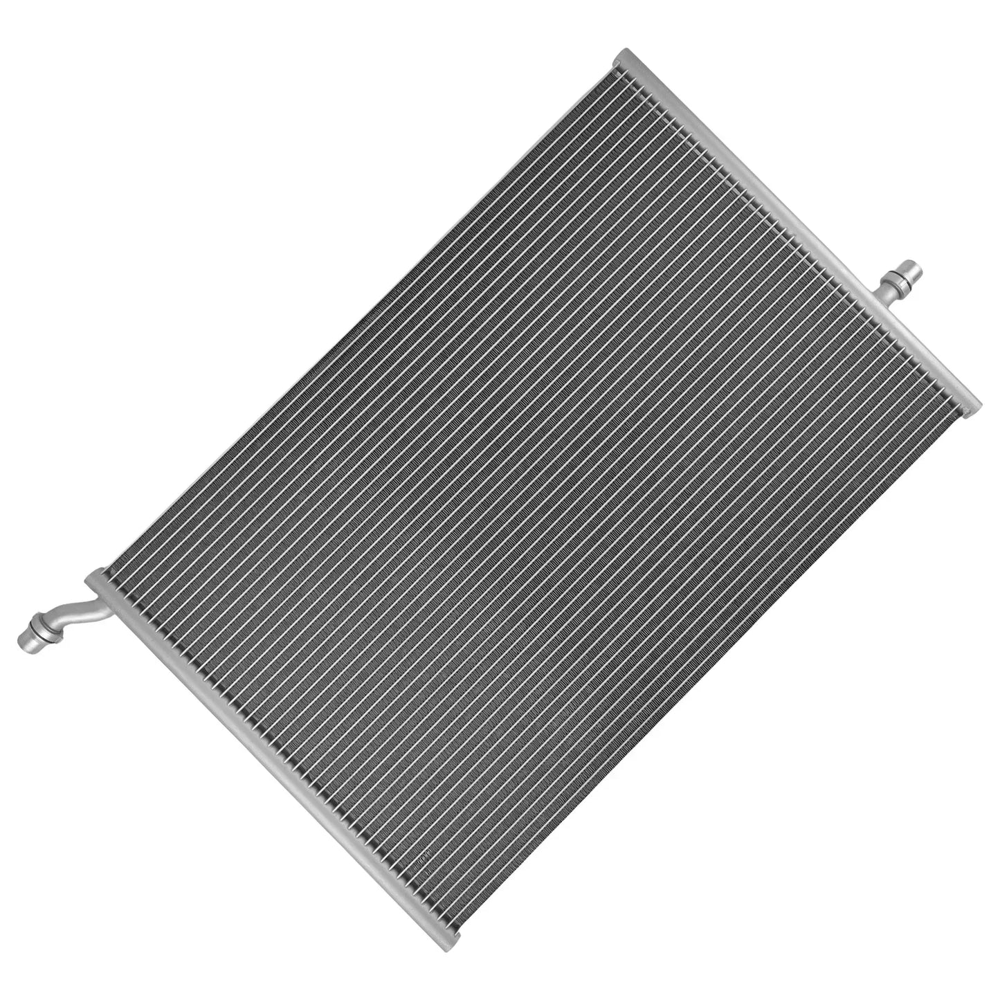 Srebrna aluminiowa chłodnica downflow do mercedes c300 w205 2.0l 2015 2016 o prostokątnym kształcie i żeberkowej strukturze