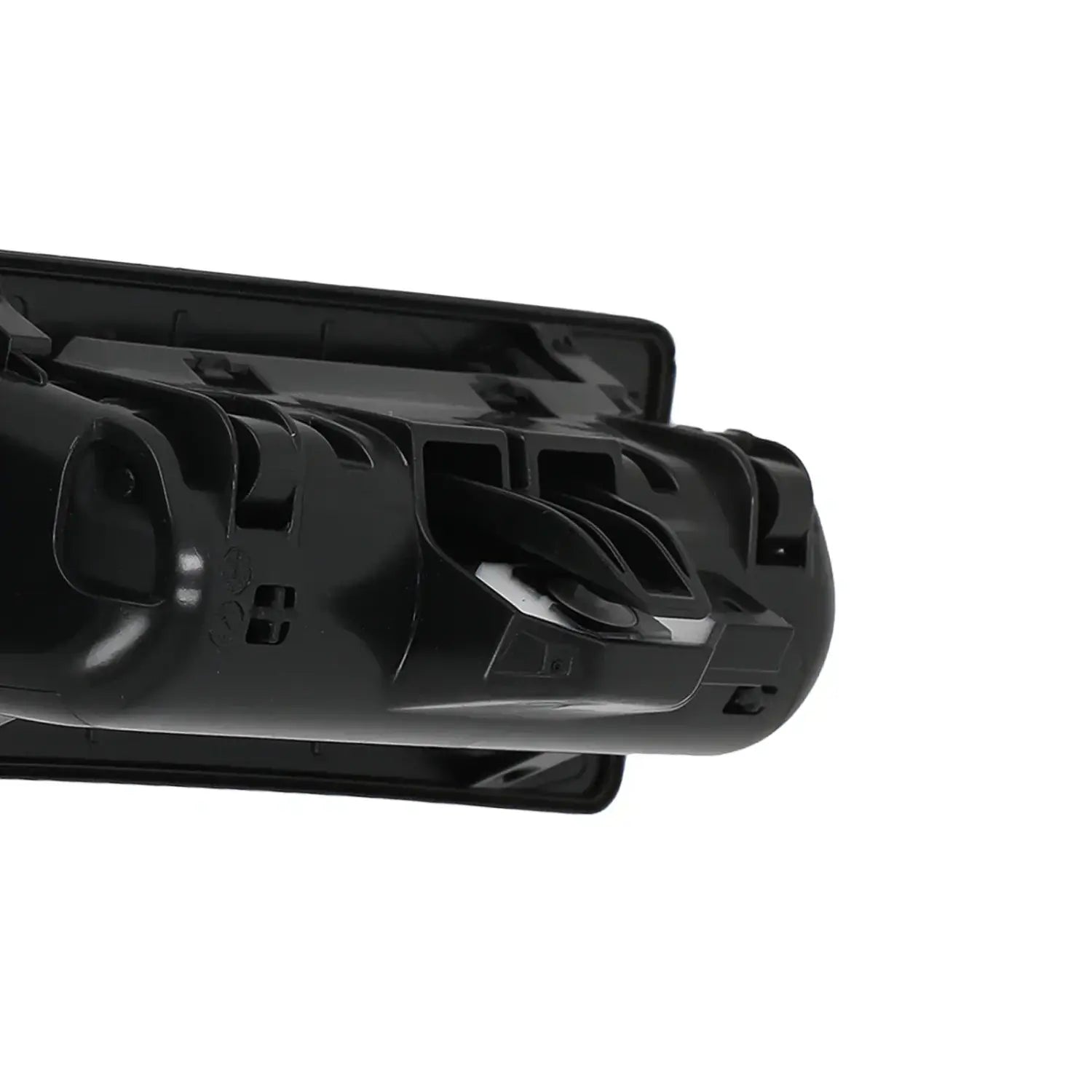 Czarna klamka klapy bagażnika BMW X1 F48 2014–2018 – zdjęcie produktu