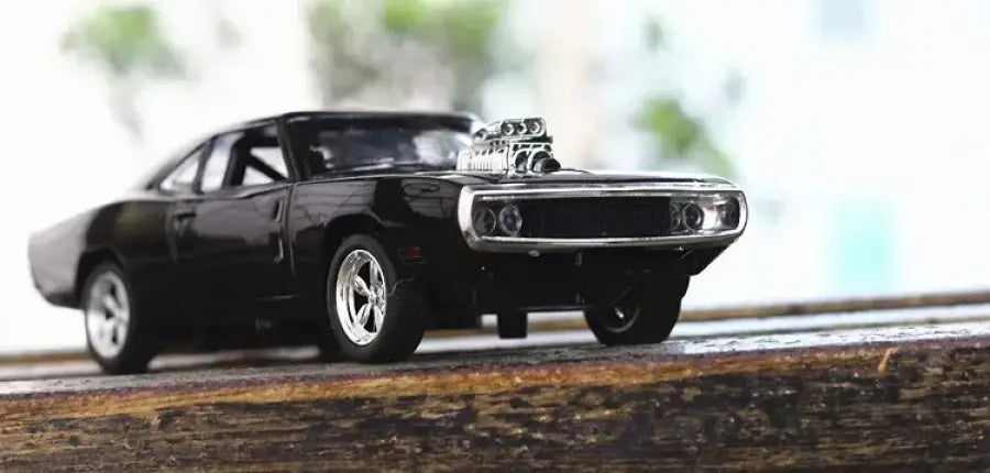 Dodge Charger 1970 1:32 – Metalowy Model z Efektami Dźwiękowymi i Świetlnymi
