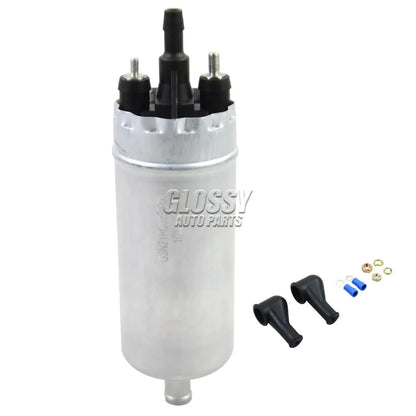 Srebrna cylindryczna elektryczna pompa paliwa 12v z czarnymi złączkami i gwintowanymi końcówkami part number 0580464070 transporter iii