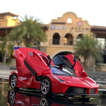 Ferrari LaFerrari 1:32 – Metalowy Model Samochodu Dla Dzieci - Czerwony z pudełkiem