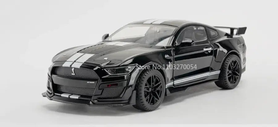 Mustang Shelby GT500 1:18 – Metalowa Replika z Otwieranymi Drzwiami - Czarny