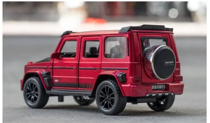 G700 1:32 – Metalowy Model Samochodu Terenowego z Dźwiękiem i Światłem Zabawka dla Dzieci