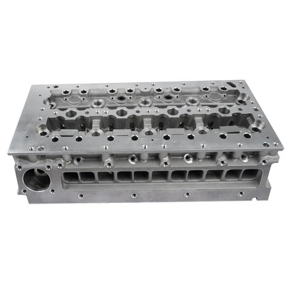 Srebrna metalowa głowica cylindra ap01 z wieloma otworami na śruby do iveco daily i fiat ducato 2 3 d