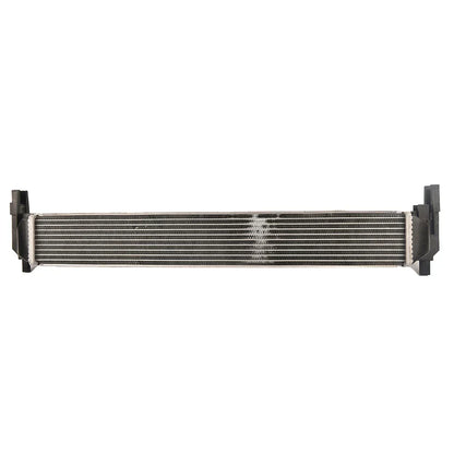 Czarno-srebrny intercooler radiator ap01 z żebrowanym rdzeniem i plastikowymi mocowaniami do tdi diesel 6c0121253b 6r0145805e 6r0145805h
