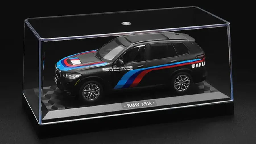 Kolekcjonerskie Modele BMW M6 GT3 Lamborghini Maserati McLaren Land Rover i Mercedes-Benz 1:36~1:47 z Akrylową Gablotą