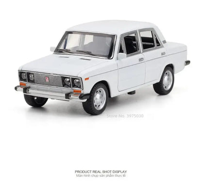 LADA 2106 1/24 – Metalowy Model z Dźwiękiem i Światłem