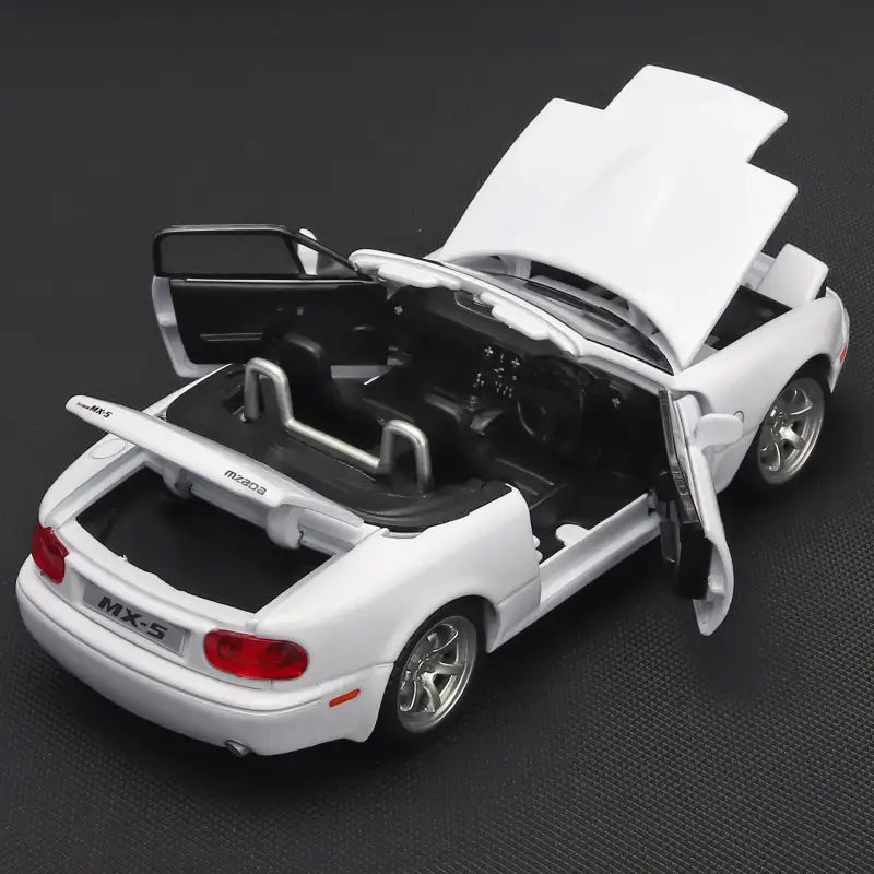 Mazda MX-5 1:32 – Metalowy Model Kolekcjonerski i Prezent
