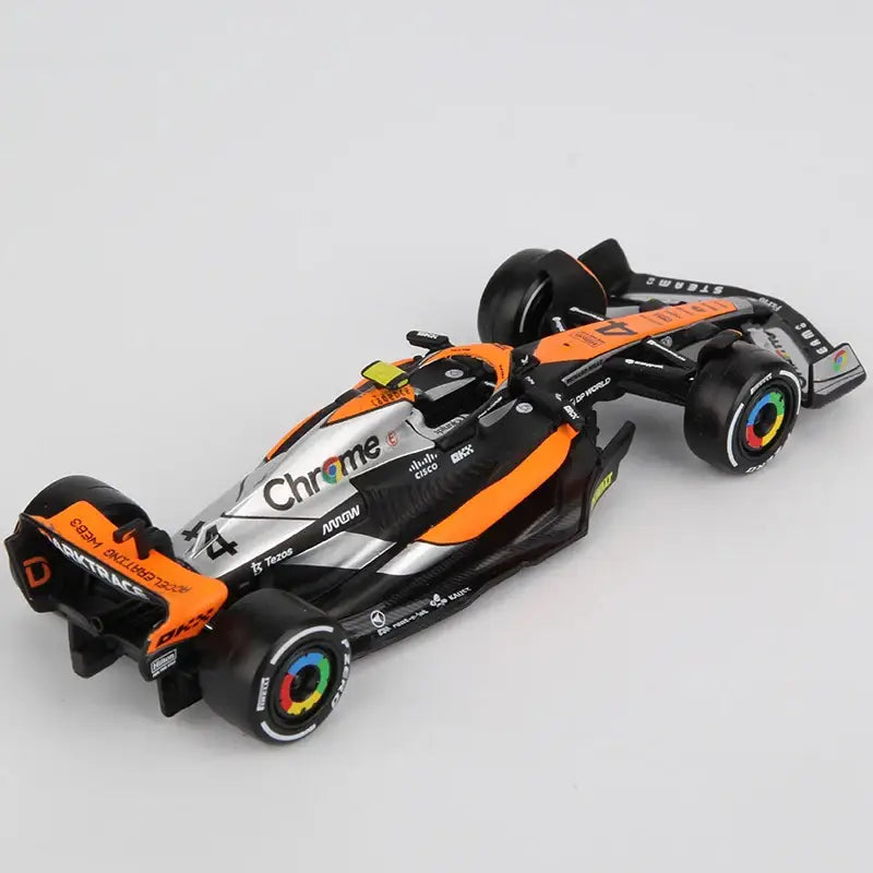 McLaren F1 MCL60 1:43 – Model Wyścigowy Lando Norris i Oscar Piastri
