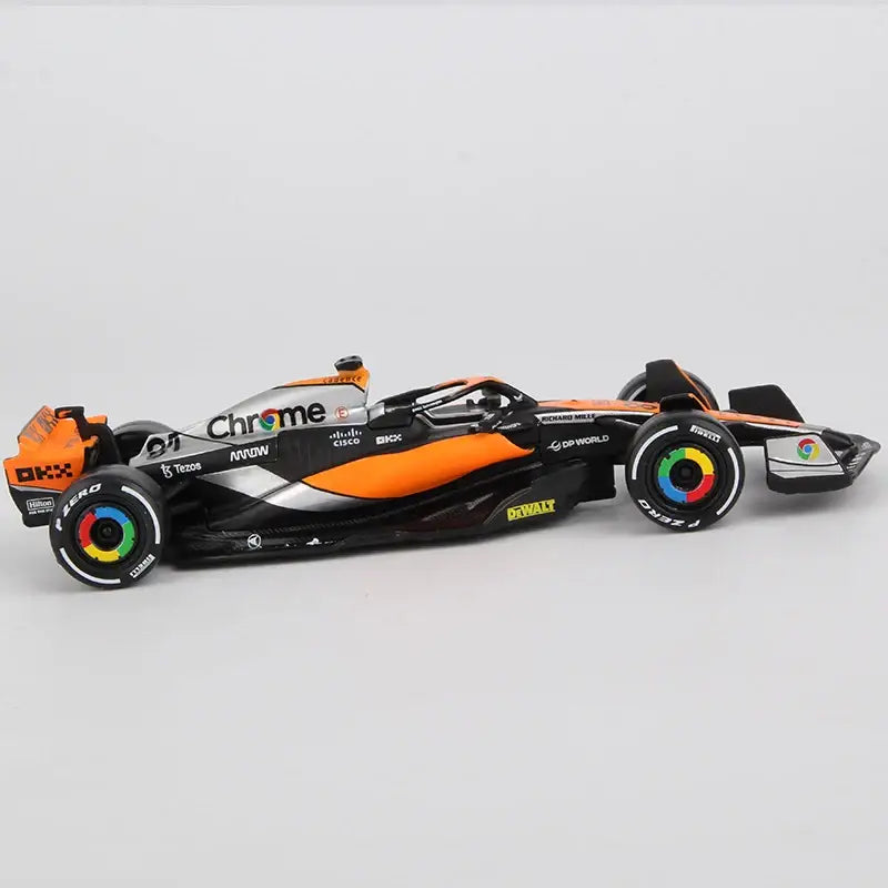 McLaren F1 MCL60 1:43 – Model Wyścigowy Lando Norris i Oscar Piastri