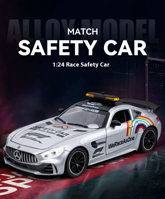AMG F1 Safety Car 1:24 – Metalowy Model z Oświetleniem