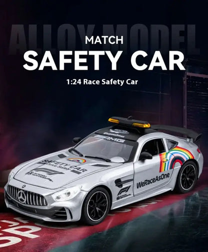AMG F1 Safety Car 1:24 – Metalowy Model z Oświetleniem