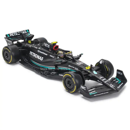 Mercedes-AMG W14 2023 1:24 Metalowy Model Wyścigowy Hamilton Russell