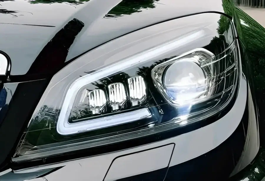 Lampy samochodowe do Mercedes benz W204 (2007-2010) - C300 C260 C200 - Reflektory LED DRL - Multigenus