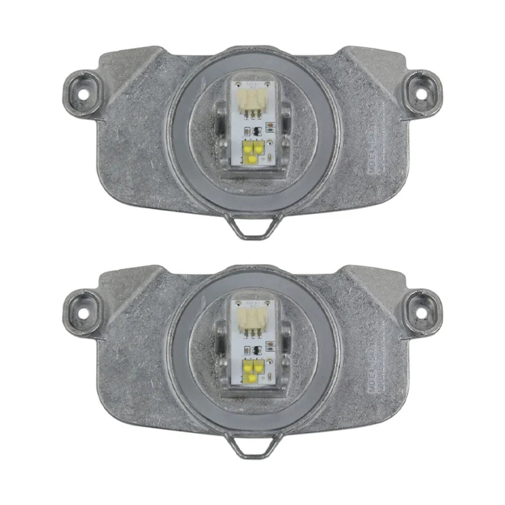 Srebrne moduły led do reflektorów bmw series f30 f31 z metalową obudową i żółtym obwodem do modeli 2011 2015