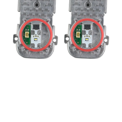 Srebrne moduły led do reflektora bmw f80 f32 f33 f36 z czerwonymi gumowymi uszczelkami i zielonymi płytkami pcb