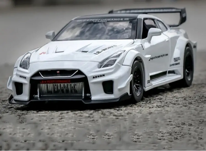 GTR CSR2 1:32 – Metalowy Model Samochodu Zabawka Edukacyjna i Kolekcjonerska dla Dzieci