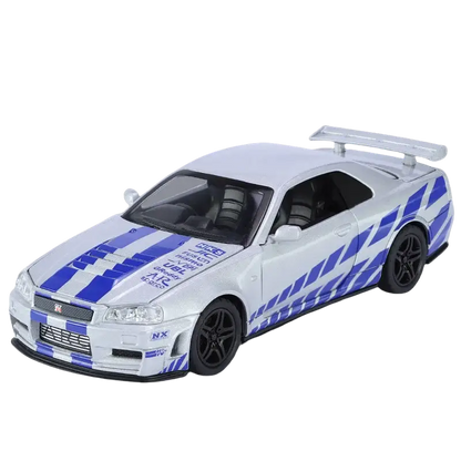 Nissan GTR R34 Skyline 1:32 – Metalowy Model Kolekcjonerski z Efektami Dźwiękowymi i Świetlnymi - Srebrny