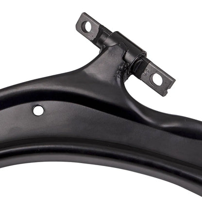 Czarny metalowy przedni dolny wahacz z mocowaniami i otworami do nissan qashqai x-trail koleos i