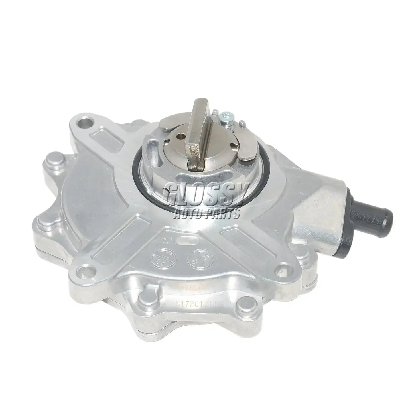 Metaliczna srebrna pompa próżniowa brake servo z czarnym gumowym króćcem do serii e46 e81 bmw, numer części ap03
