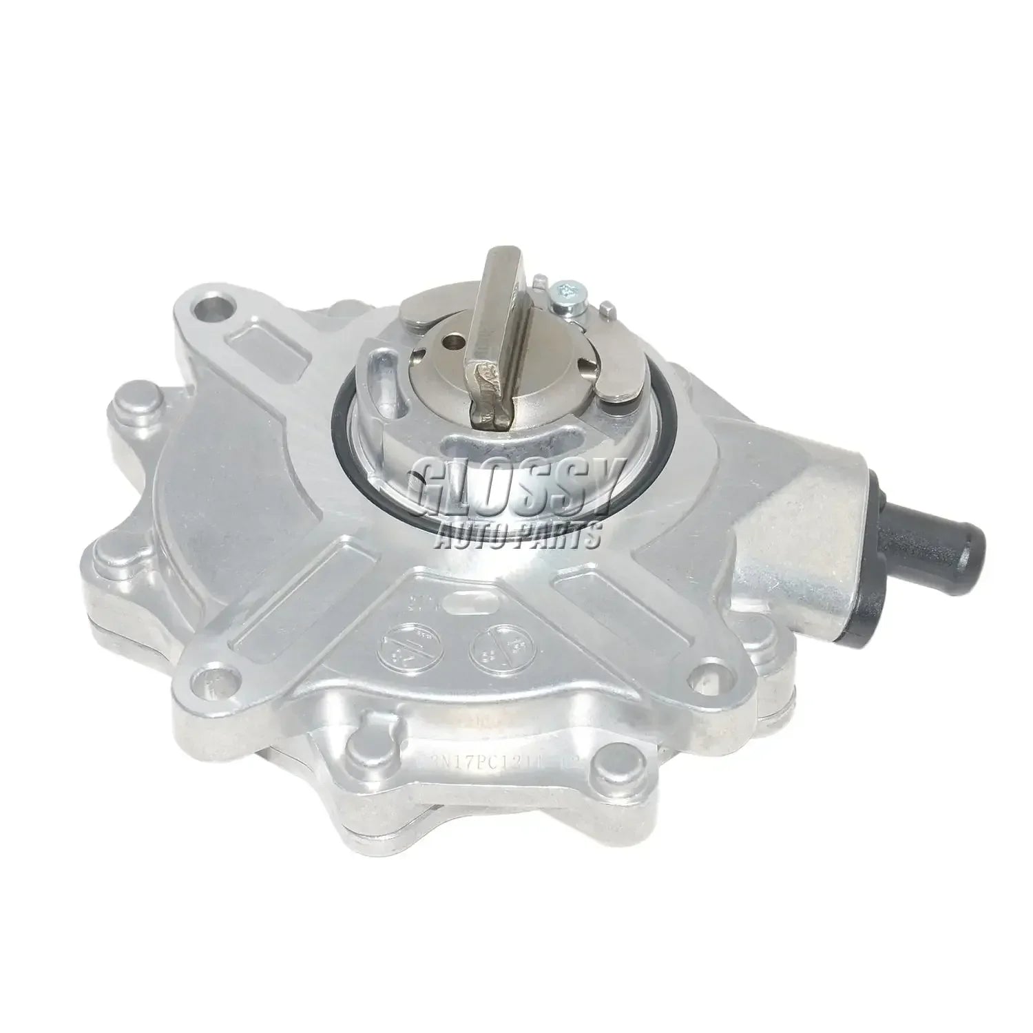 Metaliczna srebrna pompa próżniowa brake servo z czarnym gumowym króćcem do serii e46 e81 bmw, numer części ap03