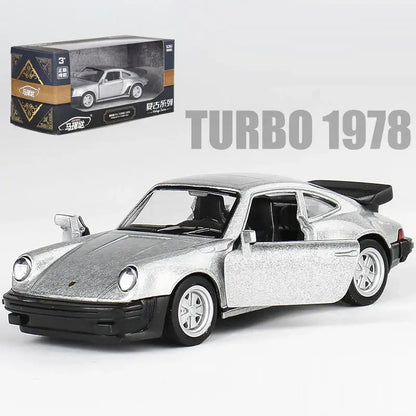 Porsche 911 1978 1:36 – Kolekcjonerski Model Die-Cast z Mechanizmem Cofania - Srebrny z pudełkiem