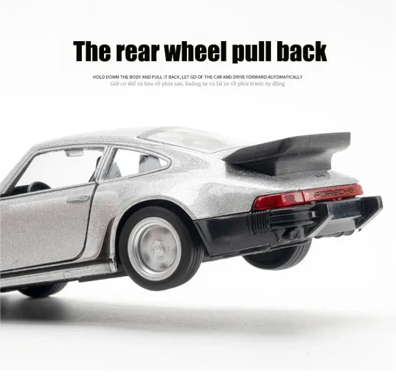 Porsche 911 1978 1:36 – Kolekcjonerski Model Die-Cast z Mechanizmem Cofania