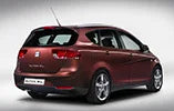 Maroonowy hatchback z nowoczesnym designem i alufelgami do audi seat volkswagen skoda 1.9 2.0tdi throttle body