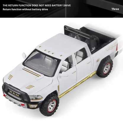 RAM Pickup Truck 1:32 – Metalowy Model z Dźwiękiem i Światłem