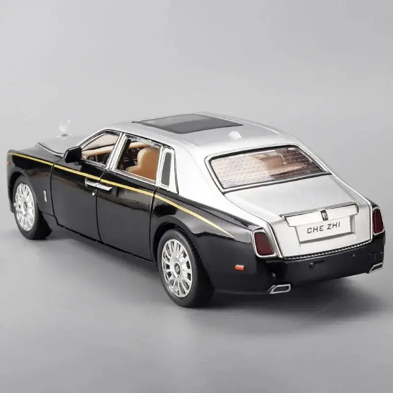 Rolls-Royce Phantom 1:24 – Metalowy Model Samochodu z Dźwiękiem i Światłem