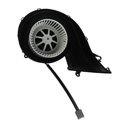 Czarna plastikowa obudowa silnika dmuchawy hvac z białym wirnikiem i czarnym kablem zasilającym do volvo fh ii