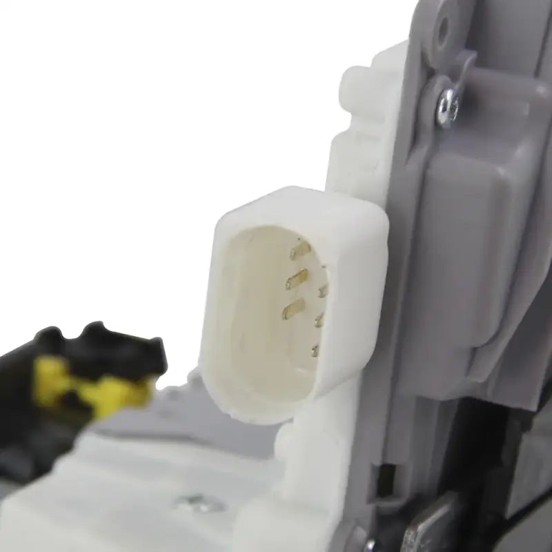 Siłownik Zamka Tylnej Prawej Drzwi Audi A6/S6 C6 R8 4F0839016