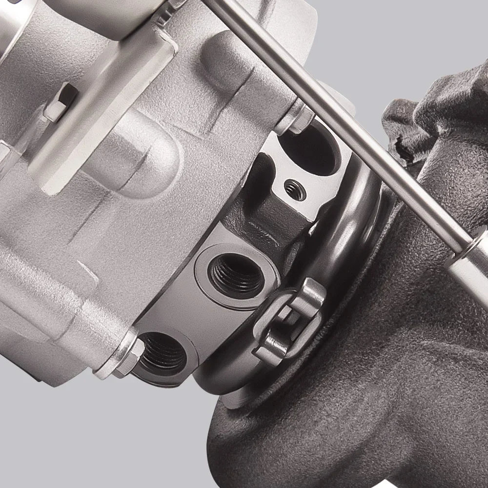Srebrny metaliczny turbo k03 z gładkimi powierzchniami i gwintowanymi portami do ep6cdt i ep6dt