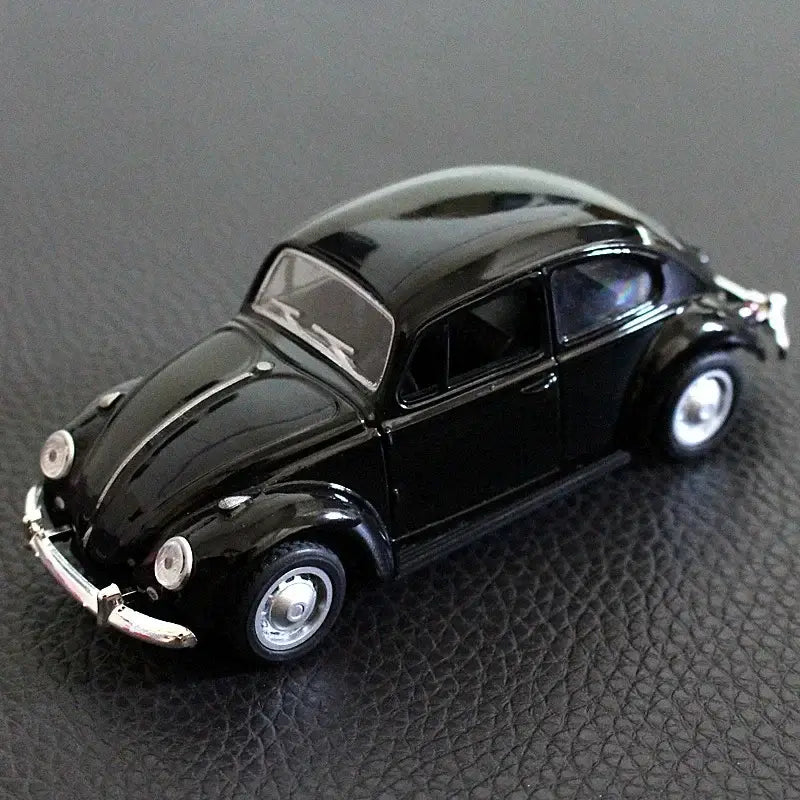 Volkswagen Beetle 1:36 – Metalowy Model Samochodu z Otwieranymi Drzwiami i Mechanizmem Cofania
