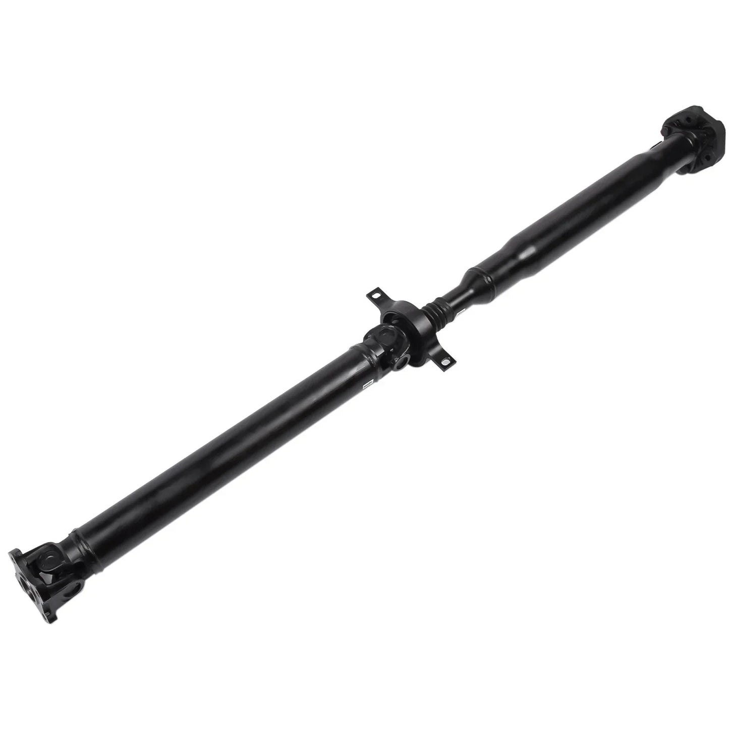 Czarny uniwersalny wał napędowy ap03 cardan shaft do bmw 118d e87 z gładkim cylindrycznym korpusem i obrobionymi końcami