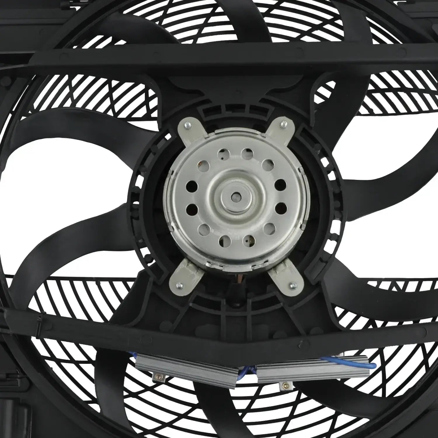 Wentylator chłodnicy BMW 5 E39 520i–540i 64548380780 – zdjęcie produktu
