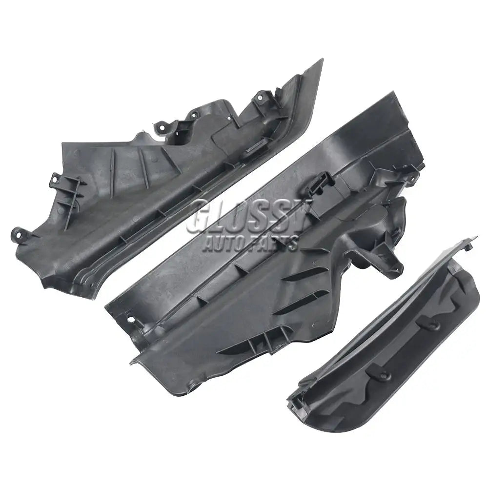 Czarny plastikowy panel przegrody silnika z żeberkami i otworami montażowymi do bmw x5 x6 e70 e71 e72